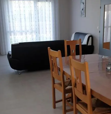 Le Paradis Des Fleurs 度假居